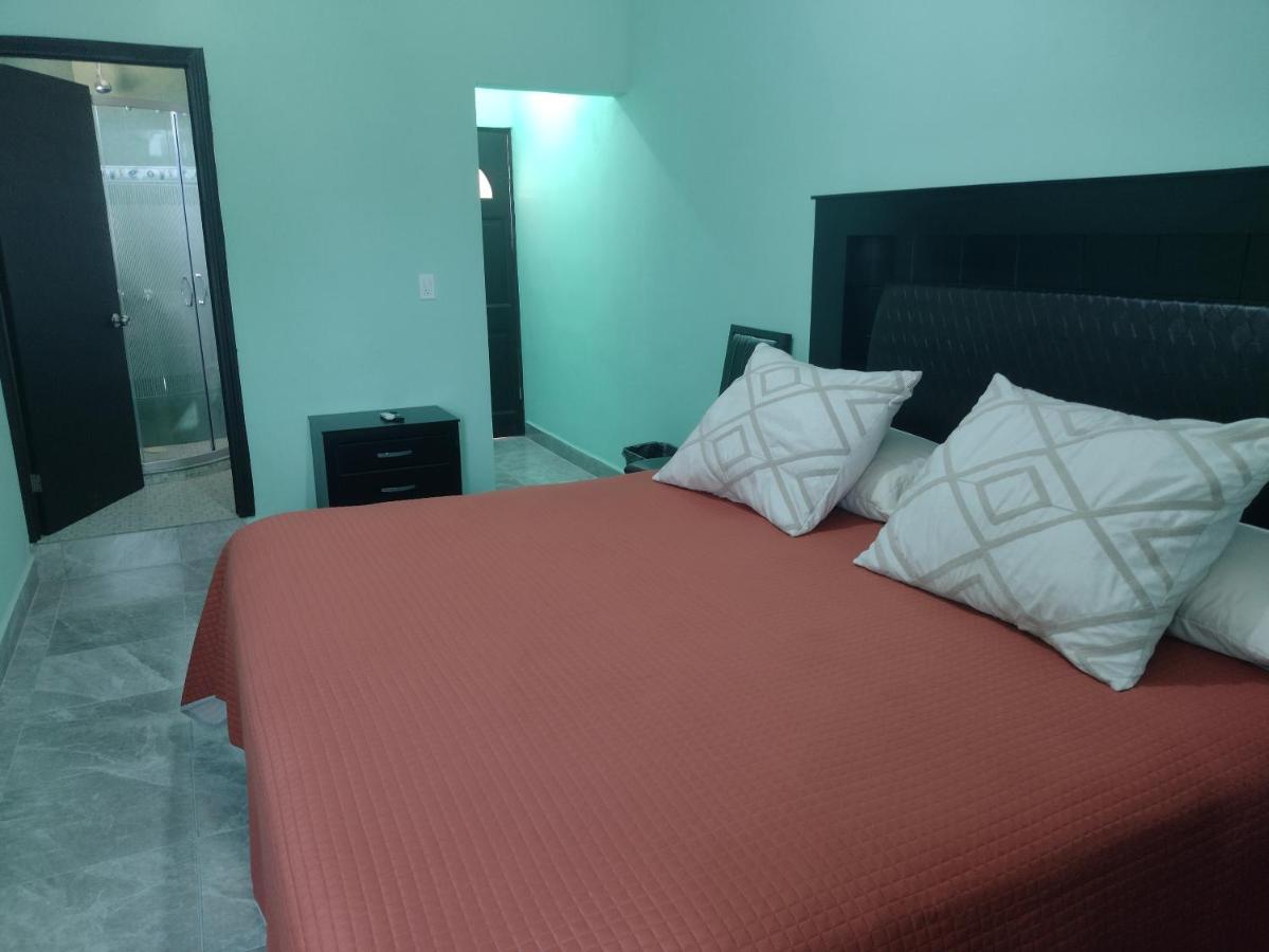Hotel Prado'S Puerto San Carlos Luaran gambar