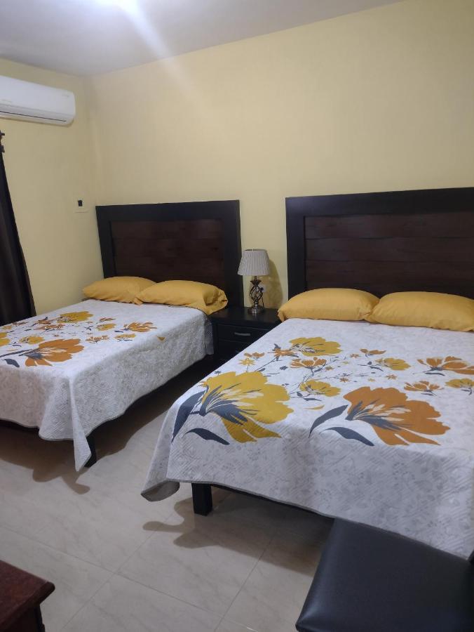 Hotel Prado'S Puerto San Carlos Luaran gambar
